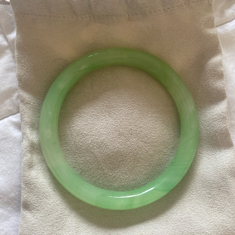 Jade bracelet - Picture 2 of 2